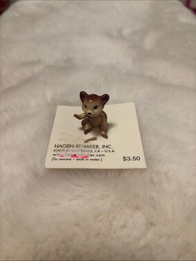 Vintage Hagen-Renaker Brown Ceramic “Bear Cub Sitting” Figurine
